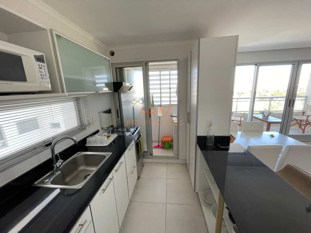 Apartamento ID.1189 - VENDO APARTAMENTO 1 DORMITORIO Y MEDIO OCEAN DRIVE PUNTA DEL ESTE BRAVA