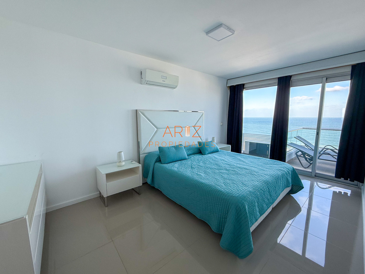 Apartamento ID.2296 - ALQUILER INVERNAL DESDE 1ERO MARZO 2025 PENTHOUSE 2DA LINEA BRAVA 3 DORMITORIOS