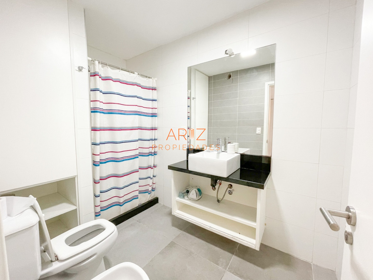 Apartamento ID.17 - VENDO MONOAMBIENTE STUDIO PENINSULA GORLERO PUNTA DEL ESTE