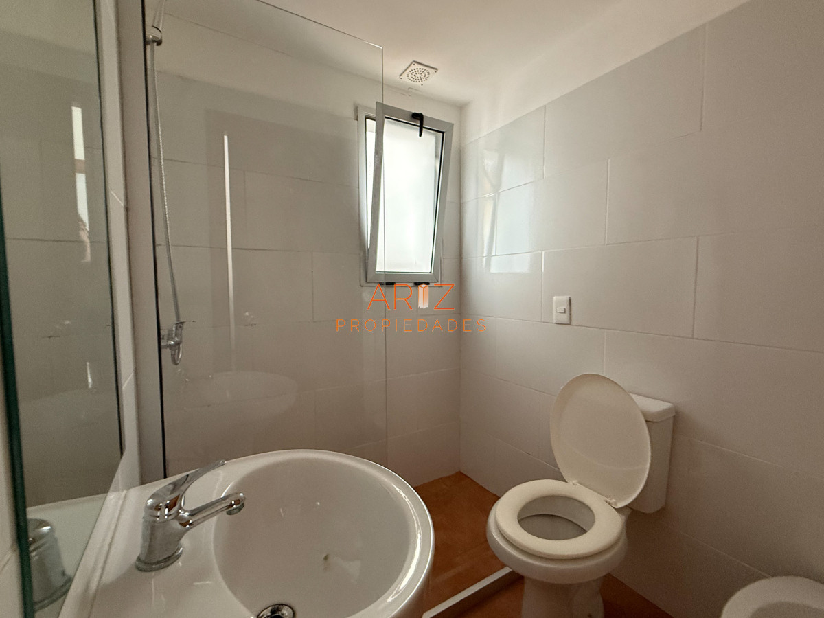Apartamento ID.2367 - VENTA APARTAMENTO TIPO CASITA PLANTA BAJA EXCELENTE RENTABILIDAD MALDONADO 2 DORMITORIOS 1 BAÑO