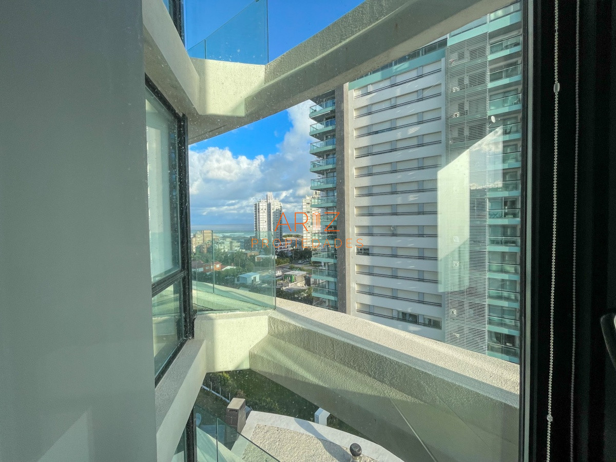 Apartamento ID.1230 - ALQUILER ANUAL APARTAMENTO 1 DORMITORIO PUNTA DEL ESTE URUGUAY BRAVA