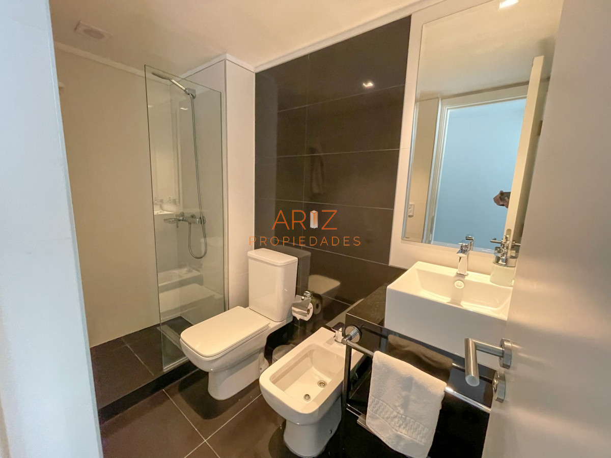 Apartamento ID.1230 - ALQUILER ANUAL APARTAMENTO 1 DORMITORIO PUNTA DEL ESTE URUGUAY BRAVA