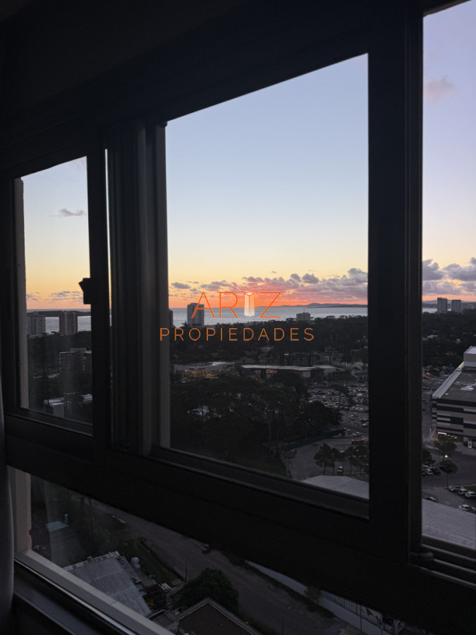 Apartamento ID.2286 - ALQUILER ANUAL APARTAMENTO 1 DORMITORIO PISO ALTO PLACE LAFAYETTE VISTA AL MAR