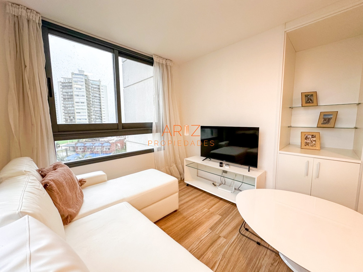 Apartamento ID.2040 - ALQUILER ANUAL 1 DORMITORIO PUNTA DEL ESTE BRAVA A 1 CUADRA DEL MAR