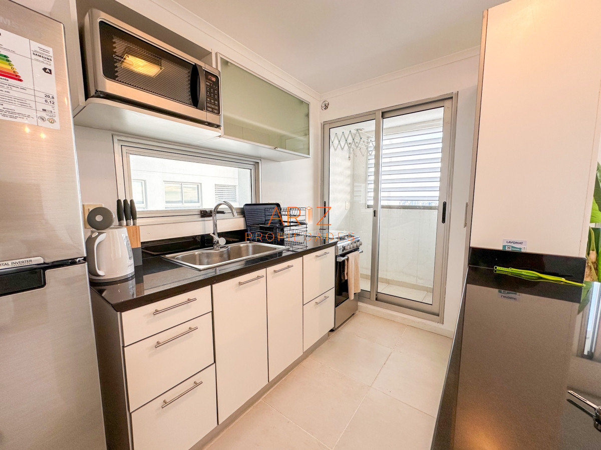 Apartamento ID.1921 - ALQUILER INVERNAL Y TEMPORADA 1 DORMITORIO Y MEDIO TODOS LOS SERVICIOS PISO ALTO A LA MANSA PUNTA DEL ESTE