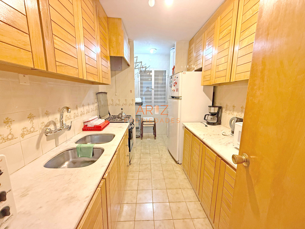 Apartamento ID.2377 - VENTA OPORTUNIDAD 2 DORMITORIOS 2 BAÑOS 1 SUITE PRIMERA LINEA PLAYA BRAVA FRENTE AL MAR AMPLIO APARTAMENTO EXCELENTE CONSTRUCCION