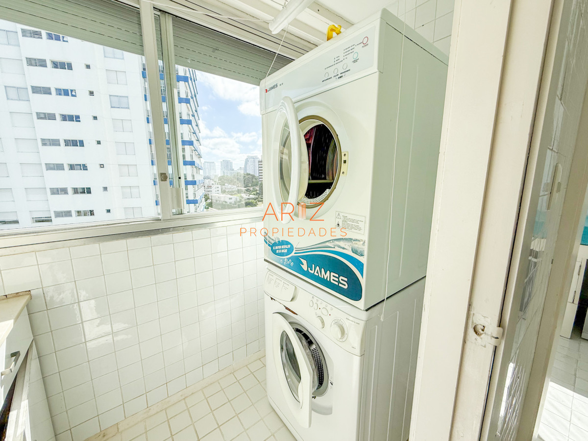 Apartamento ID.2342 - VENTA APARTAMENTO PRIMERA LINEA BRAVA 4 DORMITORIOS Y SERVICIO COMPLETO GRAN PLANTA VISTA DIRECTA A LA BRAVA