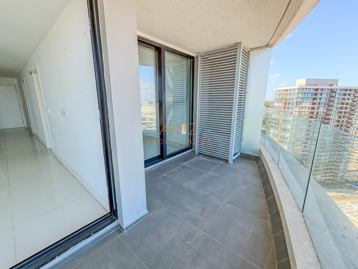 Apartamento ID.921 - ALQUILER ANUAL 1 DORMITORIO SIN MUEBLES DESDE YA PUNTA DEL ESTE TODOS LOS SERVICIOS