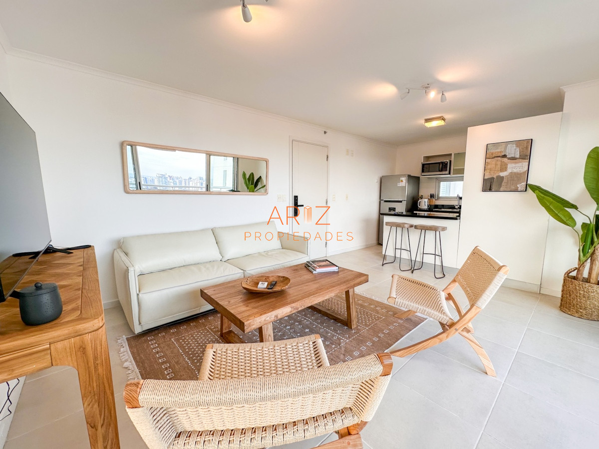 Apartamento ID.1921 - ALQUILER INVERNAL Y TEMPORADA 1 DORMITORIO Y MEDIO TODOS LOS SERVICIOS PISO ALTO A LA MANSA PUNTA DEL ESTE