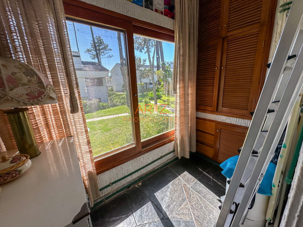 Apartamento ID.1319 - ALQUILER ANUAL DESDE 1ERO ABRIL 2025 APARTAMENTO 2 DORMITORIOS Y MEDIO 2 BAÑOS CANTEGRIL PUNTA DEL ESTE