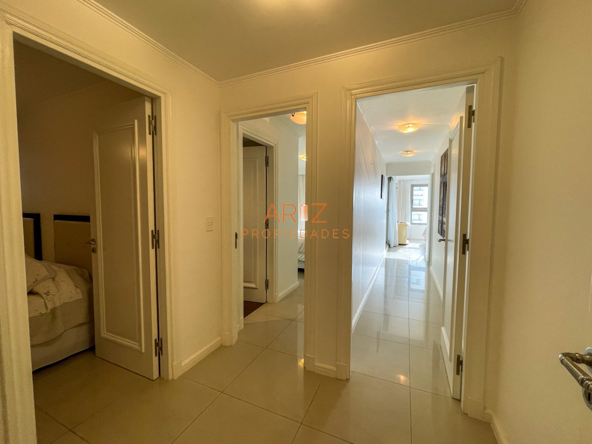 Apartamento ID.1489 - VENDO APARTAMENTO IMPERIALE TORRE II ESQUINERO 3 Y DEPENDENCIA BRAVA PUNTA DEL ESTE
