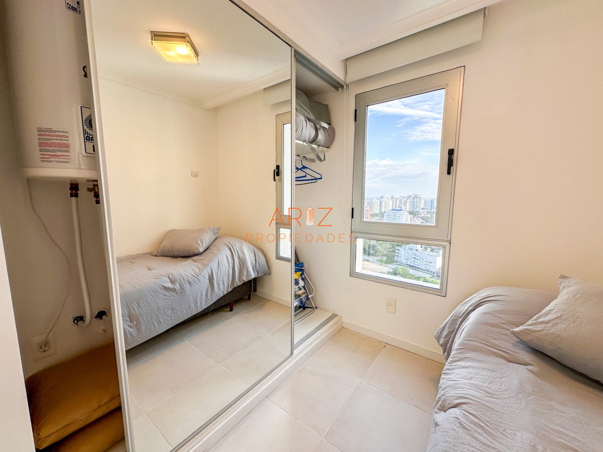 Apartamento ID.1921 - ALQUILER INVERNAL Y TEMPORADA 1 DORMITORIO Y MEDIO TODOS LOS SERVICIOS PISO ALTO A LA MANSA PUNTA DEL ESTE