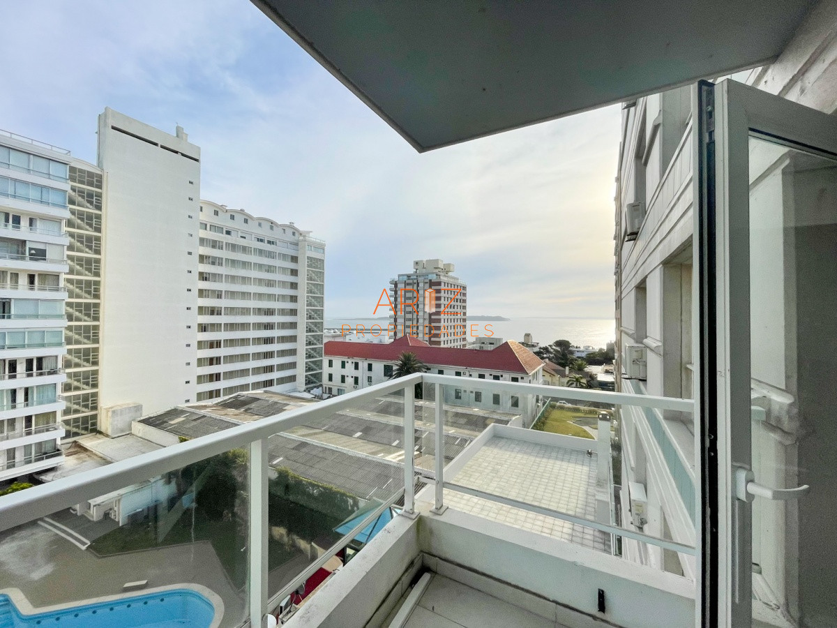 Apartamento ID.778 - VENDO APARTAMENTO 2 DORMITORIOS PENINSULA PUNTA DEL ESTE