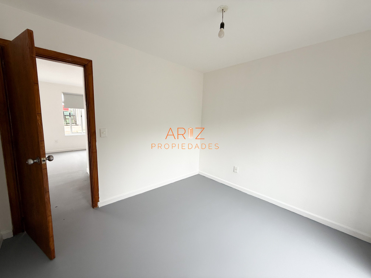 Apartamento ID.2367 - VENTA APARTAMENTO TIPO CASITA PLANTA BAJA EXCELENTE RENTABILIDAD MALDONADO 2 DORMITORIOS 1 BAÑO