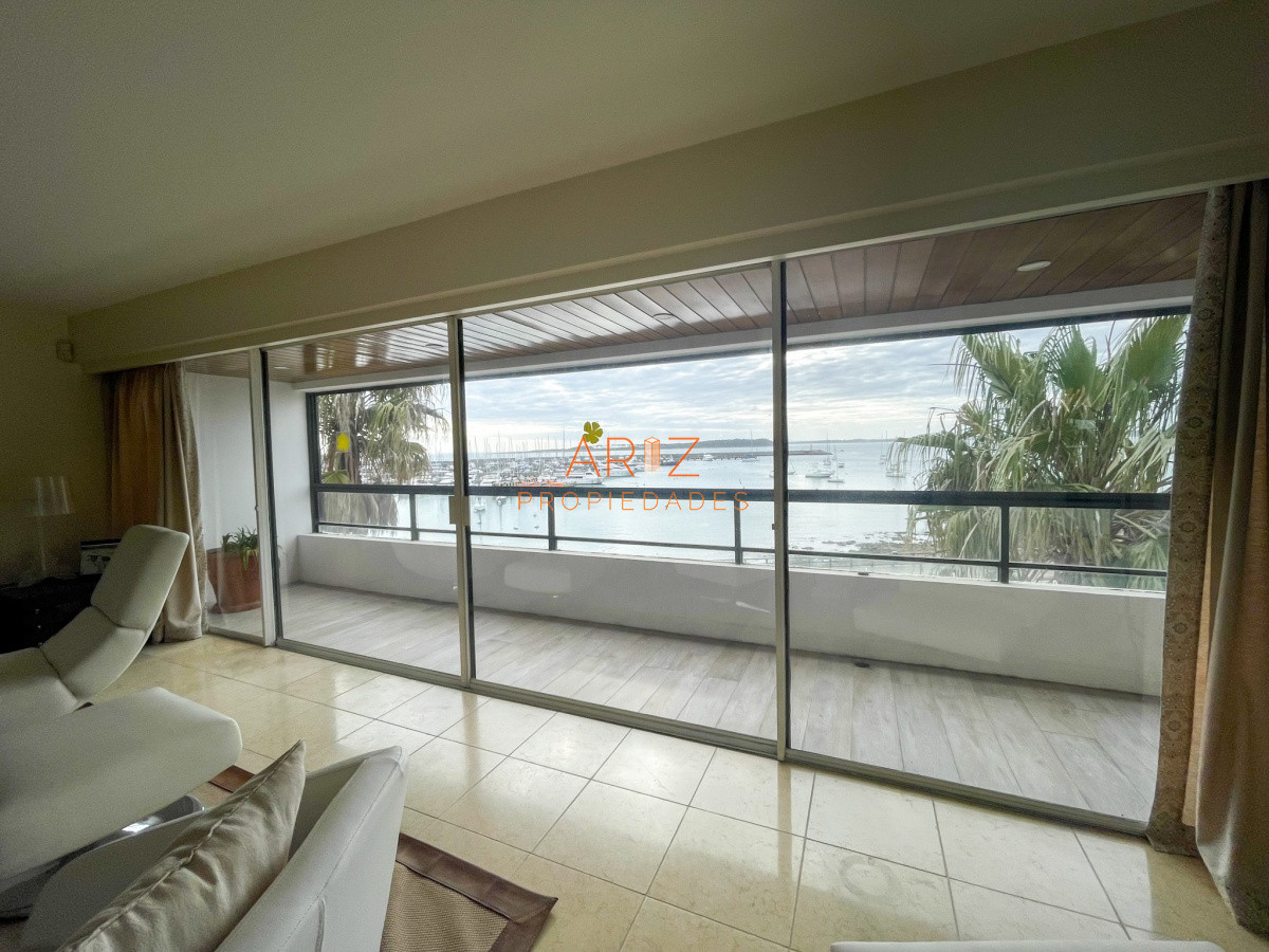 Apartamento ID.440 - ALQUILER ANUAL TEMPORADA INVERNAL APARTAMENTO 3 DORMITORIOS PUERTO PUNTA DEL ESTE