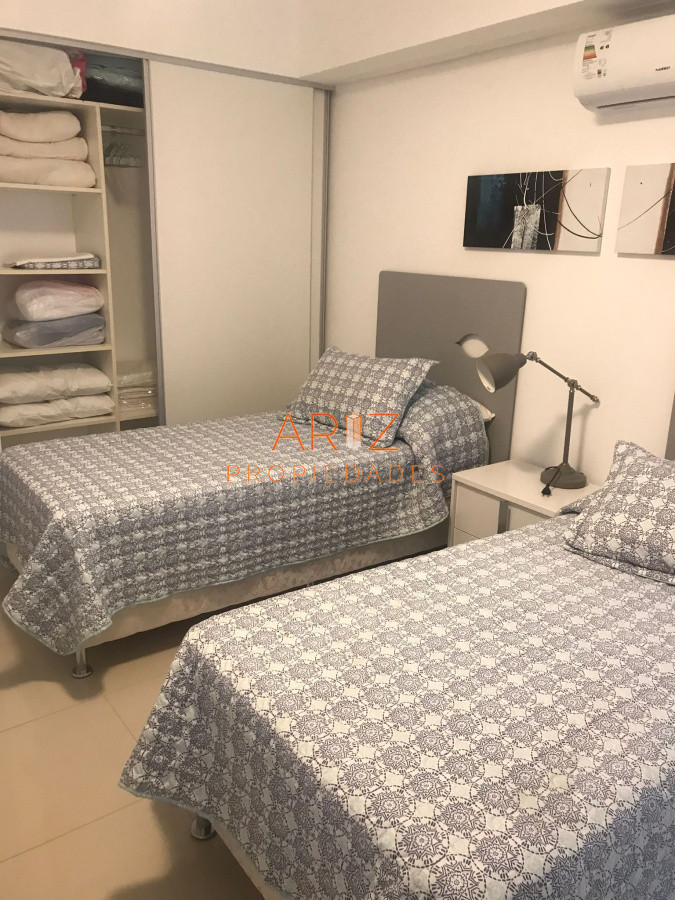 Apartamento ID.1182 - VENDO APARTAMENTO 3 DORMITORIOS VISTA A LA MANSA PUNTA DEL ESTE AIDY GRILL