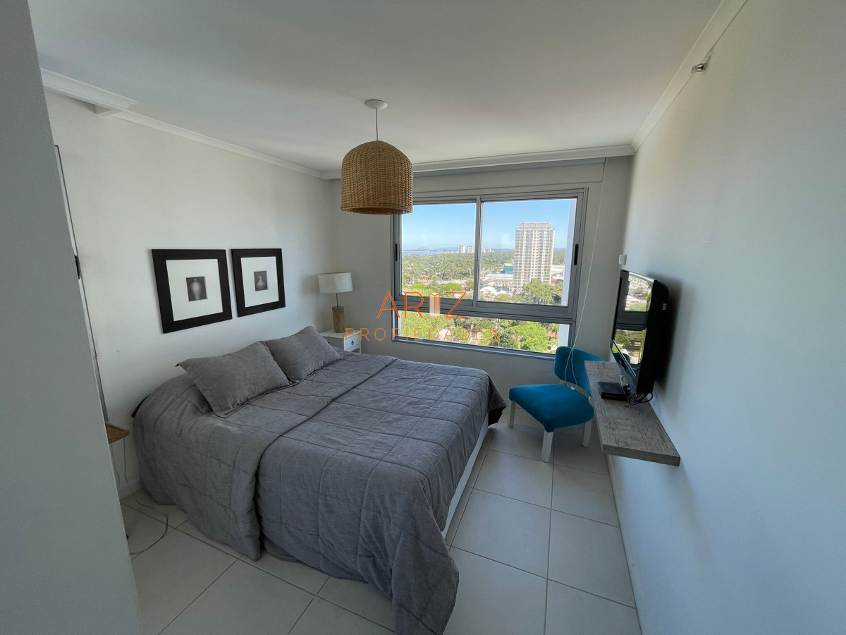 Apartamento ID.1189 - VENDO APARTAMENTO 1 DORMITORIO Y MEDIO OCEAN DRIVE PUNTA DEL ESTE BRAVA