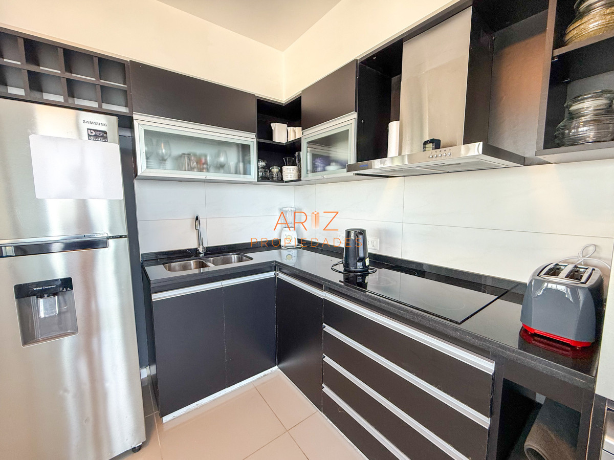 Apartamento ID.2296 - ALQUILER INVERNAL DESDE 1ERO MARZO 2025 PENTHOUSE 2DA LINEA BRAVA 3 DORMITORIOS