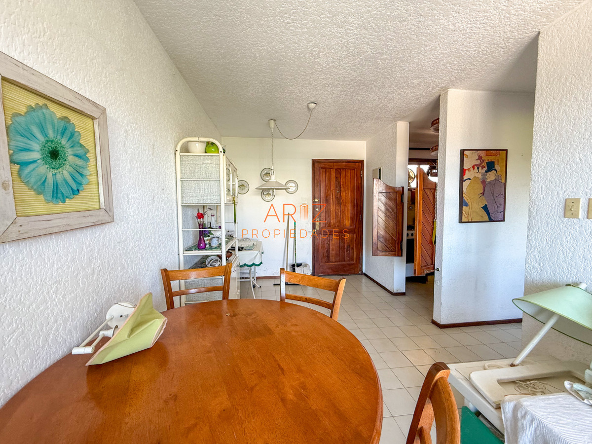 Apartamento ID.2343 - VENTA OPORTUNIDAD PRIMERA LINEA 1 DORMITORIO CON VISTA LATERAL MANSA DESPEJADA