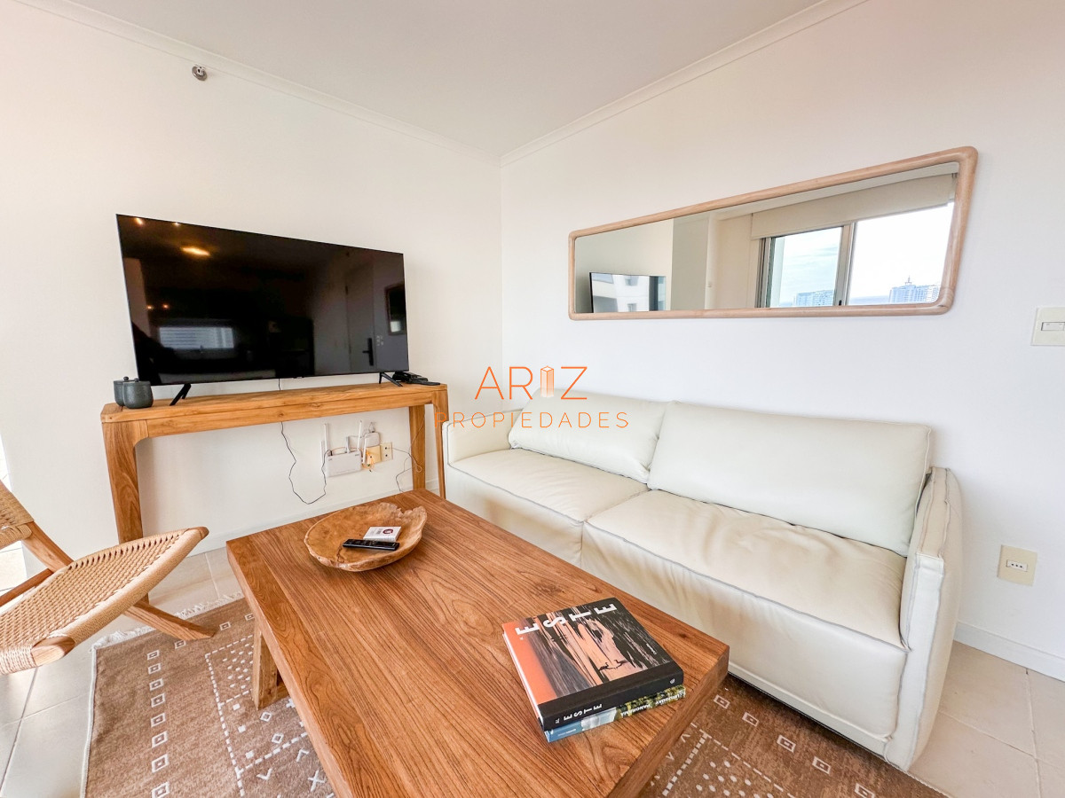 Apartamento ID.1921 - ALQUILER INVERNAL Y TEMPORADA 1 DORMITORIO Y MEDIO TODOS LOS SERVICIOS PISO ALTO A LA MANSA PUNTA DEL ESTE