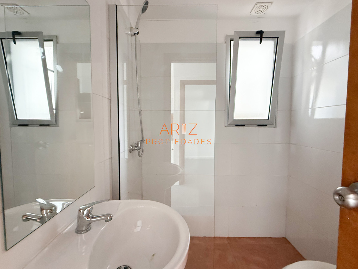 Apartamento ID.2367 - VENTA APARTAMENTO TIPO CASITA PLANTA BAJA EXCELENTE RENTABILIDAD MALDONADO 2 DORMITORIOS 1 BAÑO