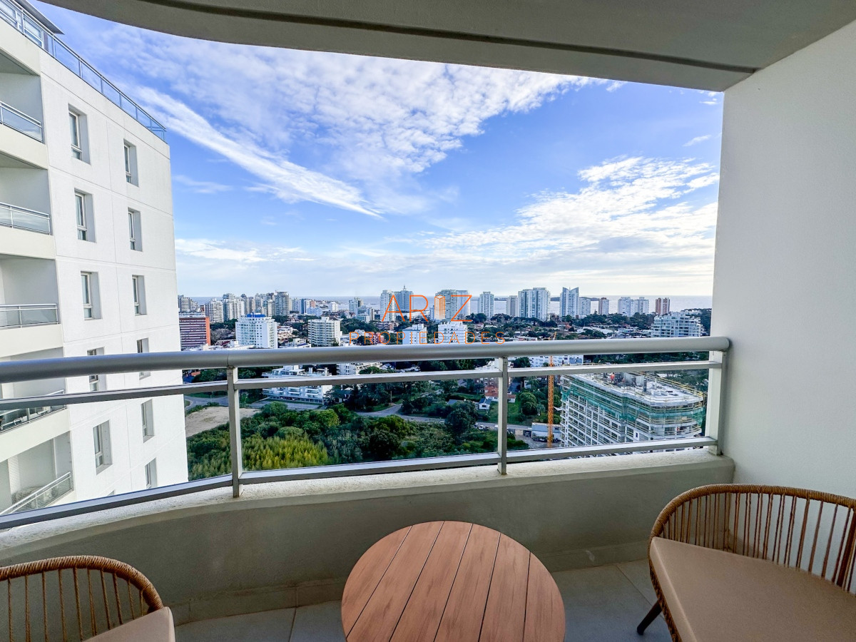 Apartamento ID.1921 - ALQUILER INVERNAL Y TEMPORADA 1 DORMITORIO Y MEDIO TODOS LOS SERVICIOS PISO ALTO A LA MANSA PUNTA DEL ESTE