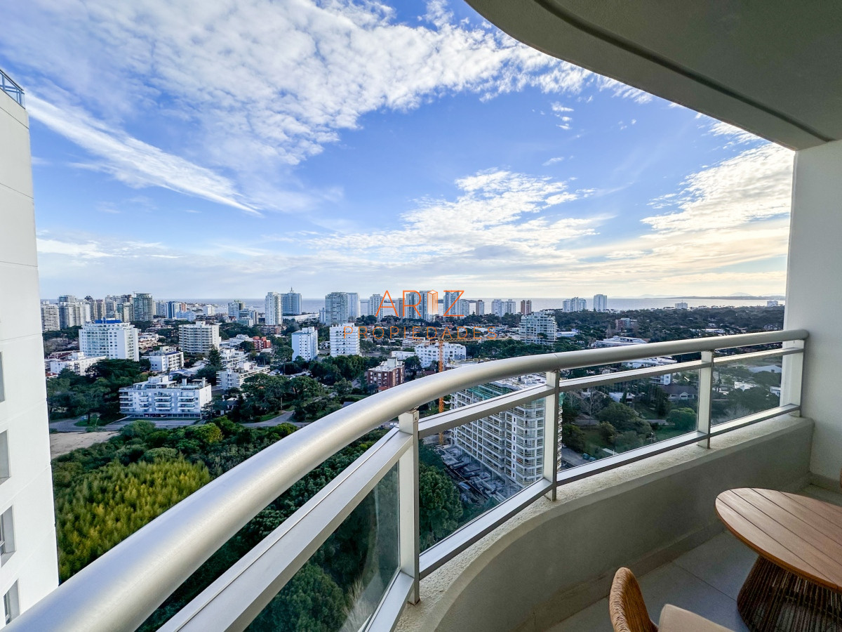 Apartamento ID.1921 - ALQUILER INVERNAL Y TEMPORADA 1 DORMITORIO Y MEDIO TODOS LOS SERVICIOS PISO ALTO A LA MANSA PUNTA DEL ESTE