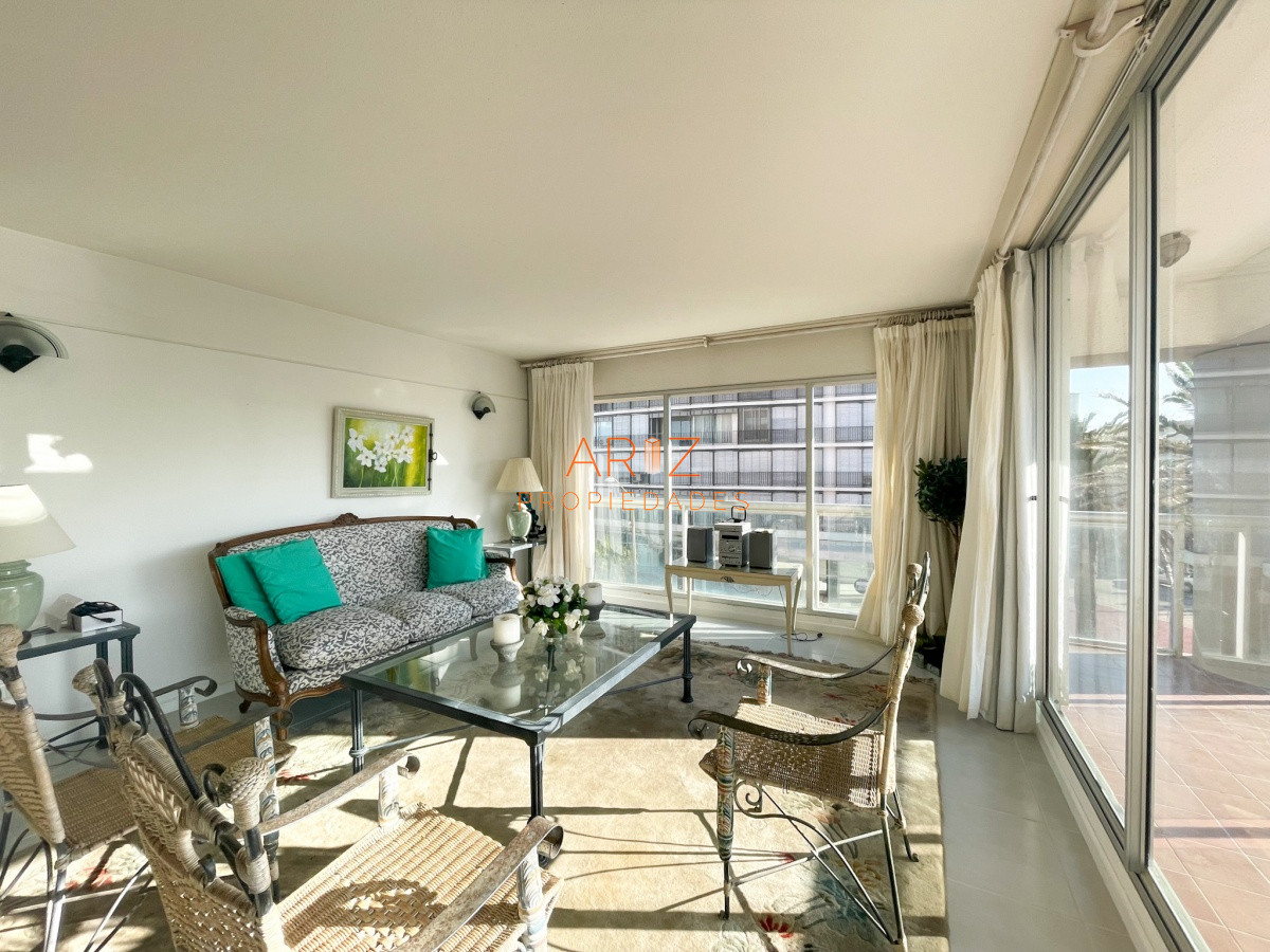 Apartamento ID.1097 - VENDO APARTAMENTO 3 DORMITORIOS PUERTO PUNTA DEL ESTE PENISULA
