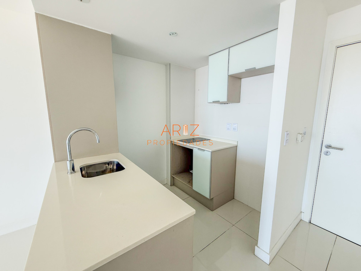 Apartamento ID.921 - ALQUILER ANUAL 1 DORMITORIO SIN MUEBLES DESDE YA PUNTA DEL ESTE TODOS LOS SERVICIOS