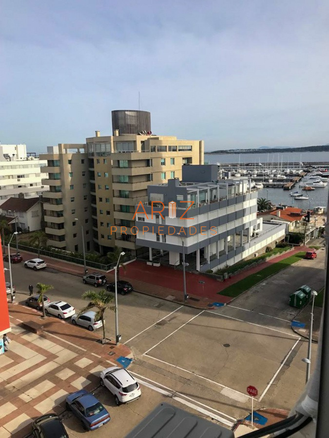 Apartamento ID.1108 - VENDO APARTAMENTO 1 DORMITORIO Y MEDIO RECICLADO PUNTA DEL ESTE PENINSULA 
