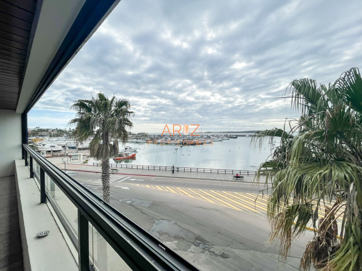 Apartamento ID.440 - ALQUILER ANUAL TEMPORADA INVERNAL APARTAMENTO 3 DORMITORIOS PUERTO PUNTA DEL ESTE