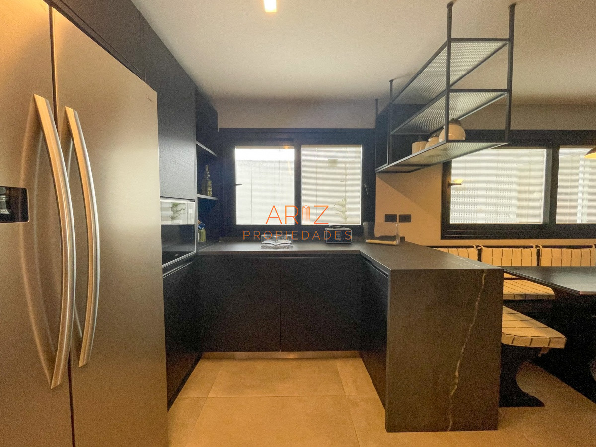 Apartamento ID.440 - ALQUILER ANUAL TEMPORADA INVERNAL APARTAMENTO 3 DORMITORIOS PUERTO PUNTA DEL ESTE