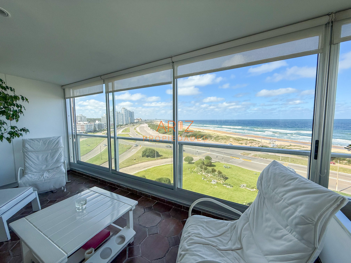 Apartamento ID.2342 - VENTA APARTAMENTO PRIMERA LINEA BRAVA 4 DORMITORIOS Y SERVICIO COMPLETO GRAN PLANTA VISTA DIRECTA A LA BRAVA
