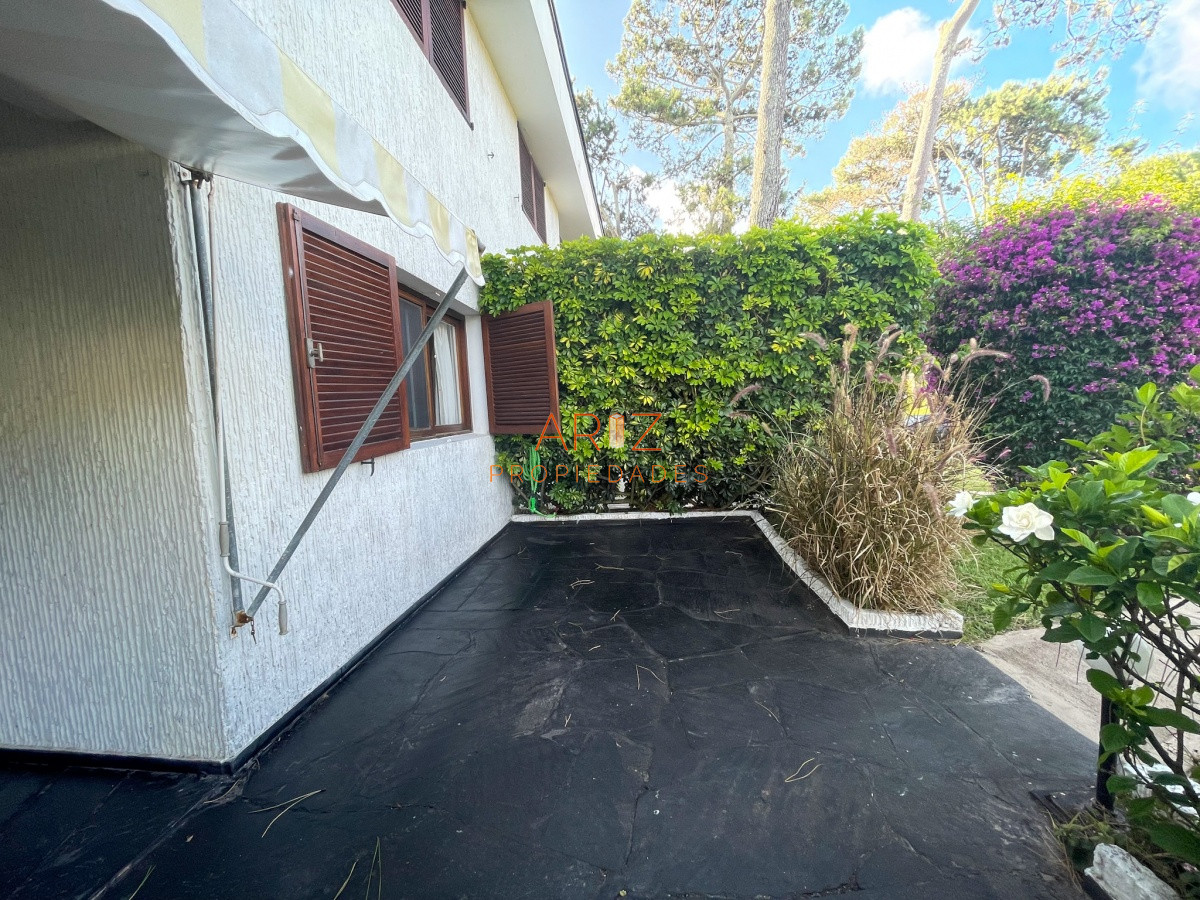 Apartamento ID.1220 - OPORTUNIDAD VENDO APARTAMENTO 2 DORMITORIOS PUNTA DEL ESTE CANTEGRIL MANSA