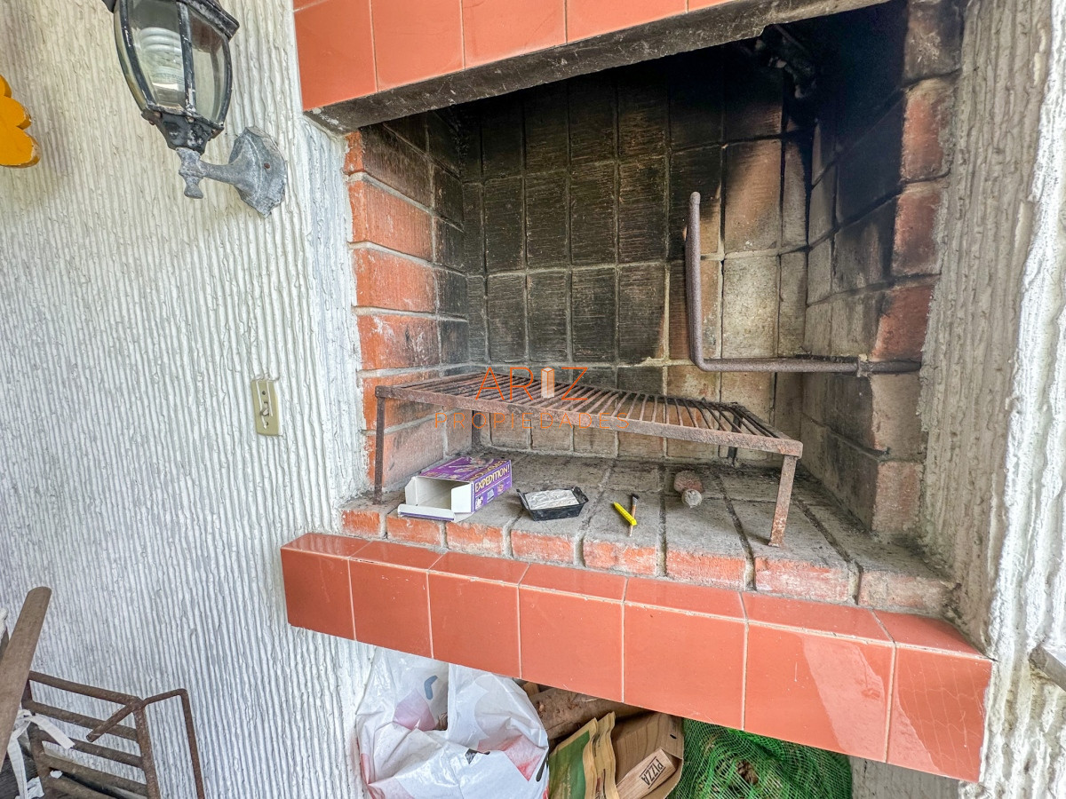 Apartamento ID.1642 - VENDO APARTAMENTO TIPO CASA 2 DORMITORIOS 1 BAÑO MUY BUEN ESTADO PUNTA DEL ESTE CANTEGRIL
