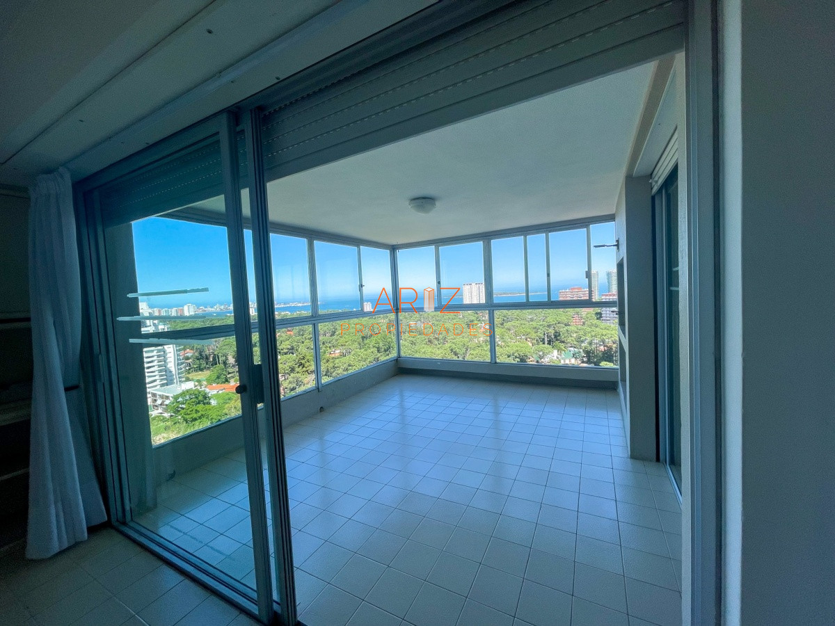 Apartamento ID.1296 - VENDO ALQUILO ANUAL APARTAMENTO 4 DORMITORIOS PUNTA DEL ESTE ROOSEVELT