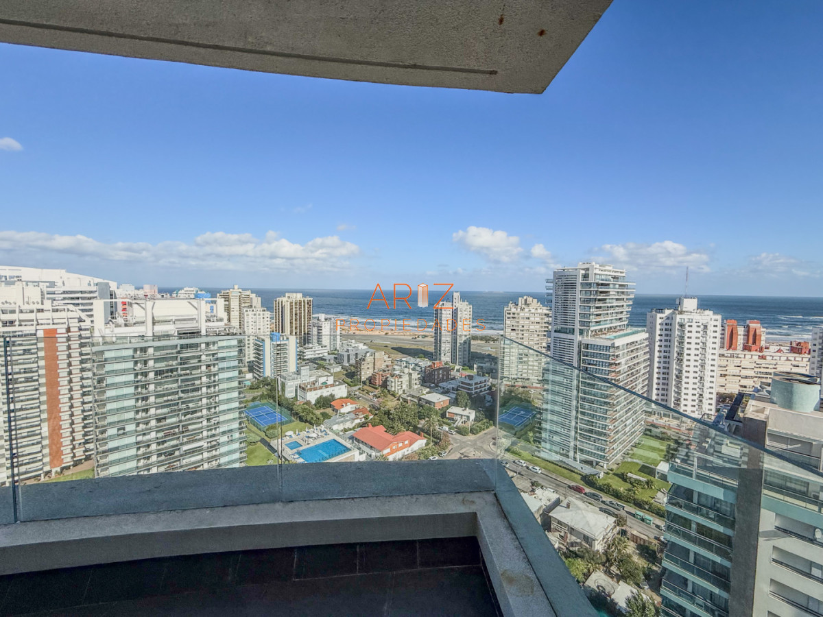 Apartamento ID.921 - ALQUILER ANUAL 1 DORMITORIO SIN MUEBLES DESDE YA PUNTA DEL ESTE TODOS LOS SERVICIOS