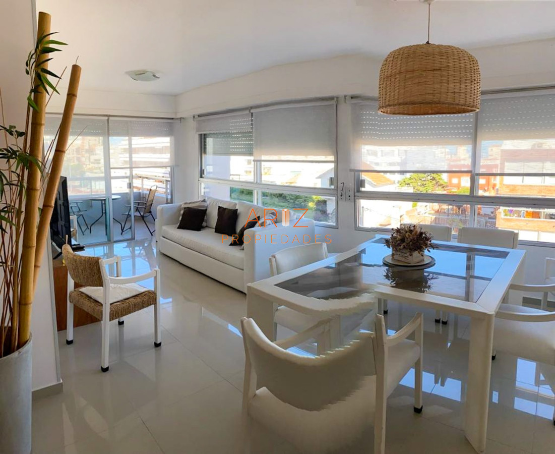 Apartamento ID.1897 - VENTA APARTAMENTO 2 DORMITORIOS 2 BAÑOS PUNTA DEL ESTE PENINSULA