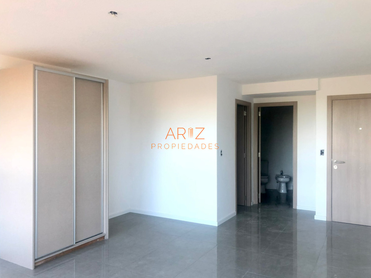 Apartamento ID.1885 - VENTA MONOAMBIENTE APARTAMENTO EN PUNTA DEL ESTE ROOSEVELT AMOBLADO
