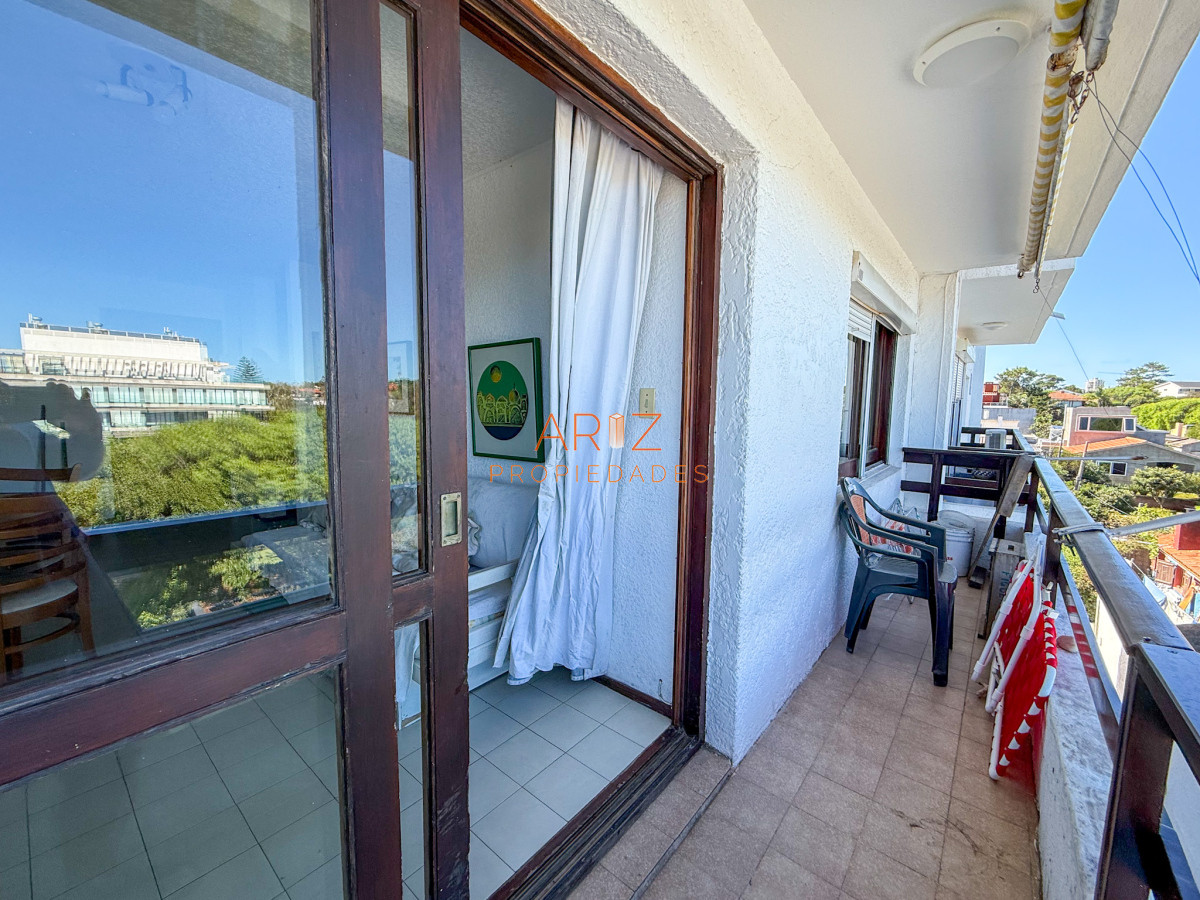 Apartamento ID.2343 - VENTA OPORTUNIDAD PRIMERA LINEA 1 DORMITORIO CON VISTA LATERAL MANSA DESPEJADA