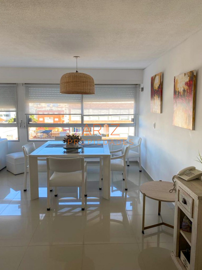 Apartamento ID.1897 - VENTA APARTAMENTO 2 DORMITORIOS 2 BAÑOS PUNTA DEL ESTE PENINSULA