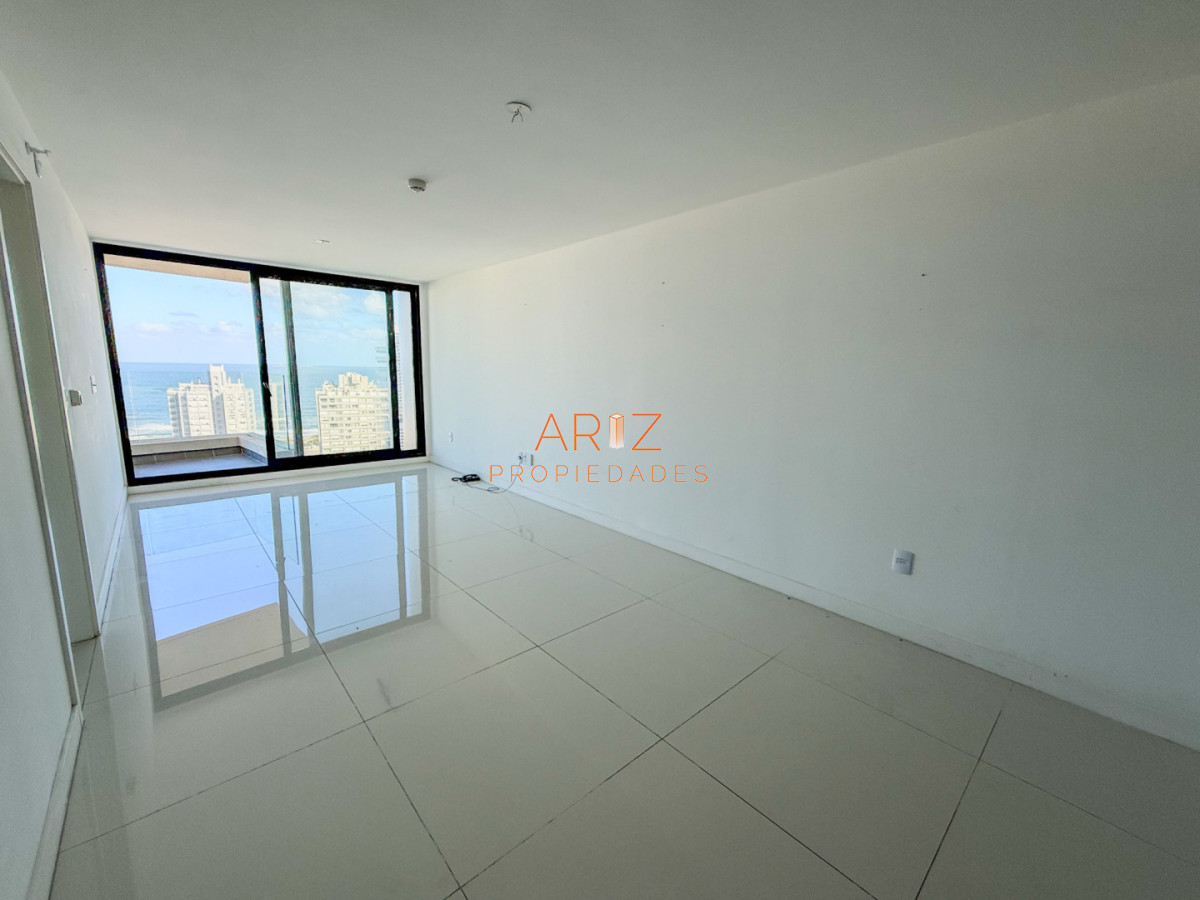 Apartamento ID.921 - ALQUILER ANUAL 1 DORMITORIO SIN MUEBLES DESDE YA PUNTA DEL ESTE TODOS LOS SERVICIOS