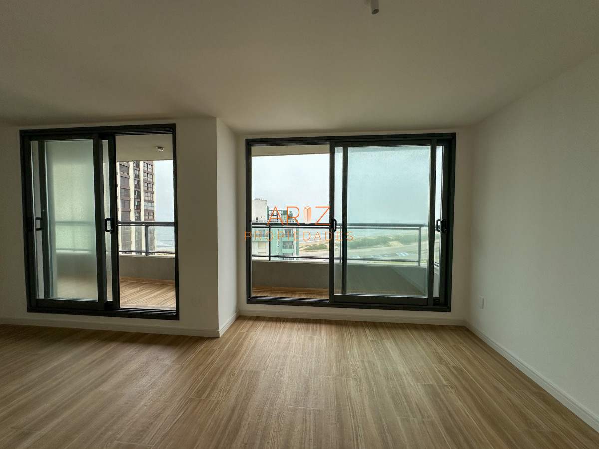 Apartamento ID.1627 - OPORTUNIDAD SIGLO SOL II VENTA 2 DORMITORIOS 2 BAÑOS A ESTRENAR PISO ALTO CON VISTA A LA BRAVA 