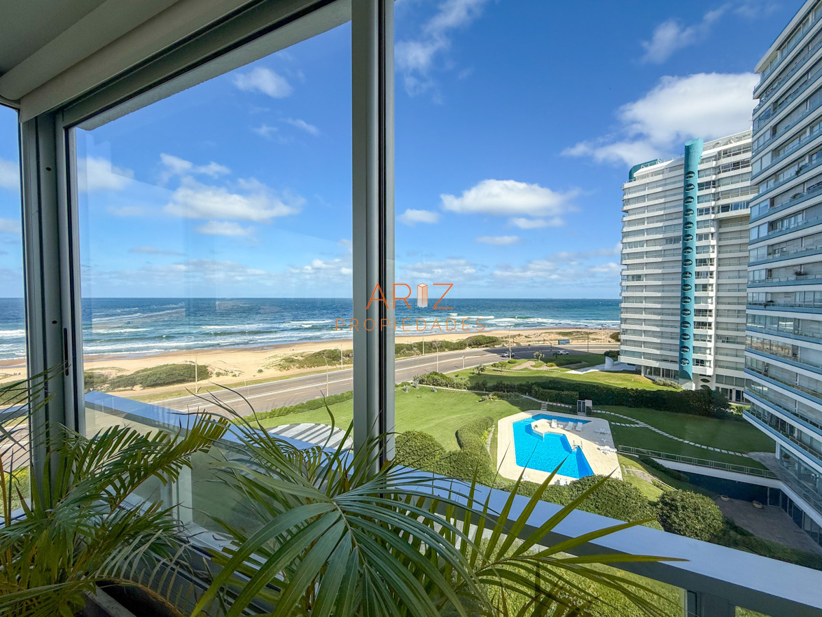 Apartamento ID.2342 - VENTA APARTAMENTO PRIMERA LINEA BRAVA 4 DORMITORIOS Y SERVICIO COMPLETO GRAN PLANTA VISTA DIRECTA A LA BRAVA