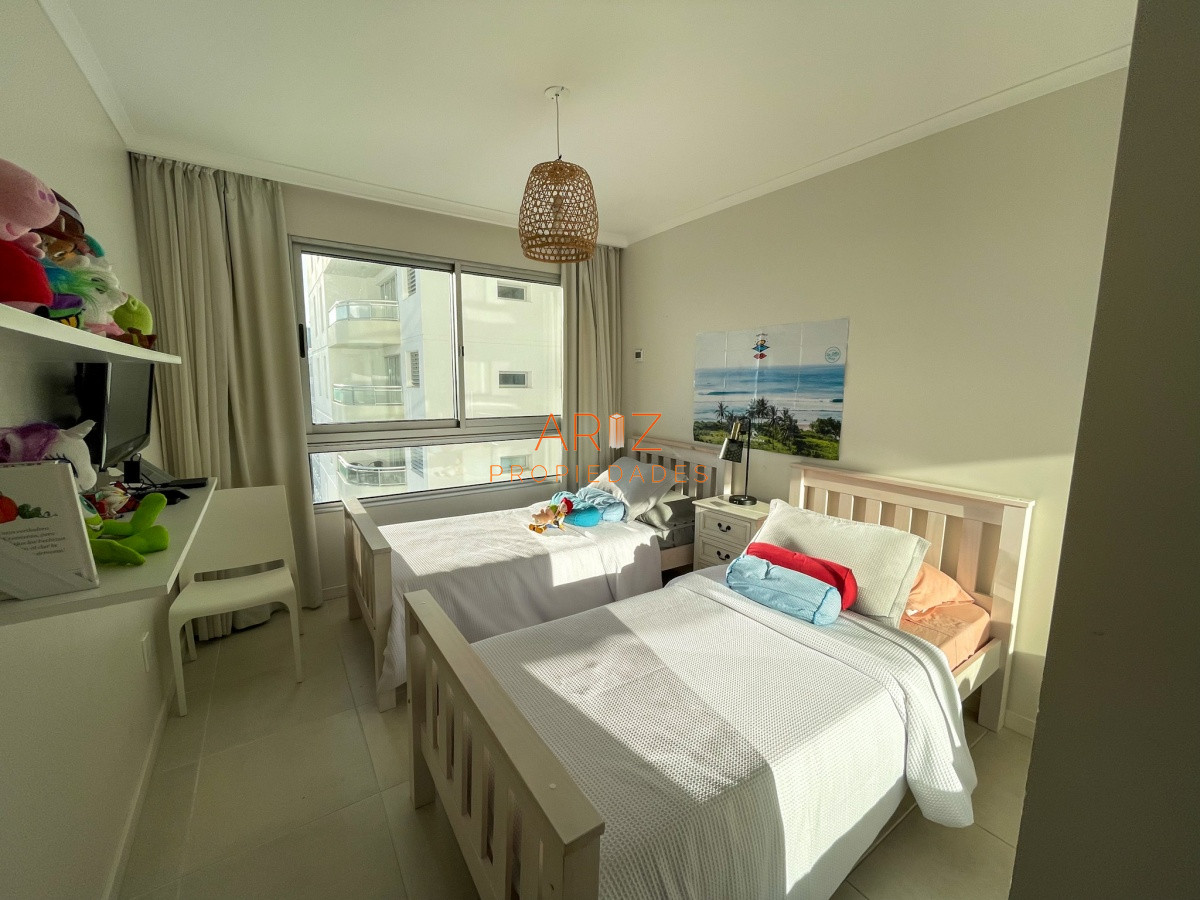 Apartamento ID.1132 - VENDO APARTAMENTO 2 DORMITORIOS PUNTA DEL ESTE BRAVA PISO ALTO