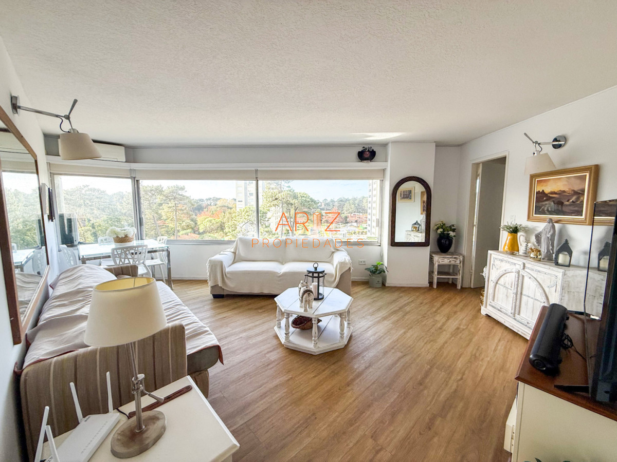 Apartamento ID.2518 - VENTA APARTAMENTO 2 DORMITORIOS 2 BAÑOS PISO MEDIO ROOSEVELT MANSA PUNTA DEL ESTE