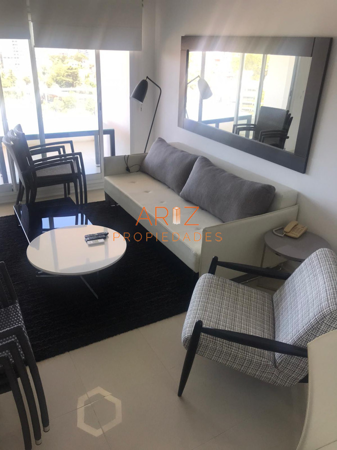 Apartamento ID.1182 - VENDO APARTAMENTO 3 DORMITORIOS VISTA A LA MANSA PUNTA DEL ESTE AIDY GRILL