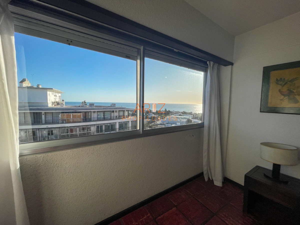 Apartamento ID.286 - VENDO APARTAMENTO 2 DORMITORIOS PENINSULA PUNTA DEL ESTE