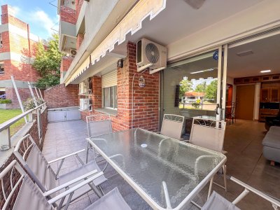 ALQUILER TEMPORADA APARTAMENTO 2 DORMITORIOS 2 BAÑOS RECICLADO PB SUPER SEGURO TODOS LOS SERVICIOS