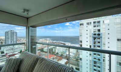 VENDO APARTAMENTO 2 DORMITORIOS 2 BAÑOS RECICLADO PENINSULA